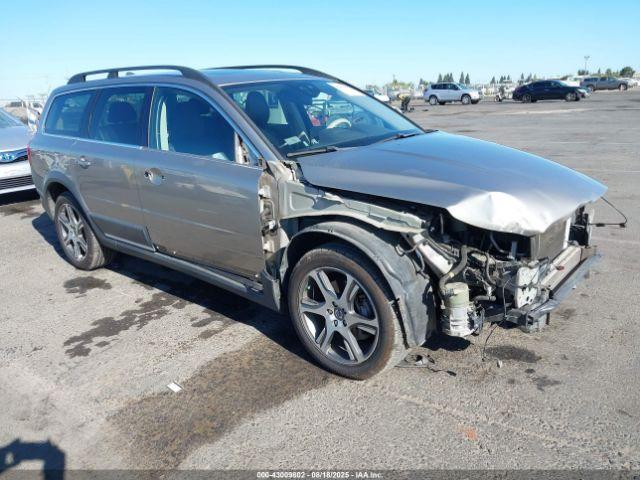  Salvage Volvo XC70