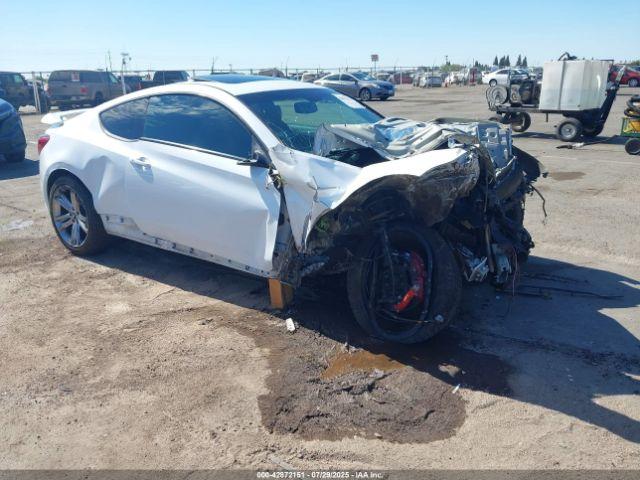  Salvage Hyundai Genesis