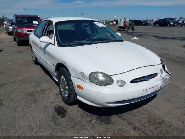  Salvage Ford Taurus