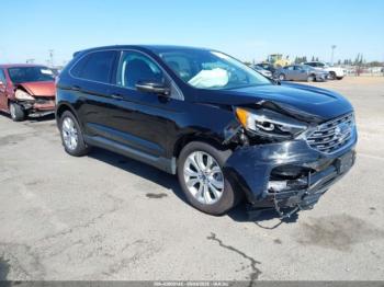  Salvage Ford Edge