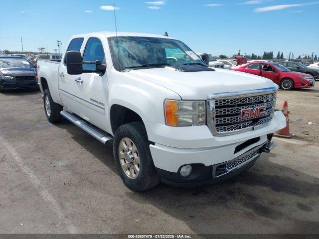  Salvage GMC Sierra 2500