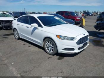  Salvage Ford Fusion