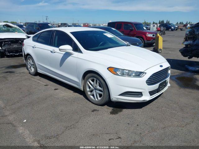  Salvage Ford Fusion