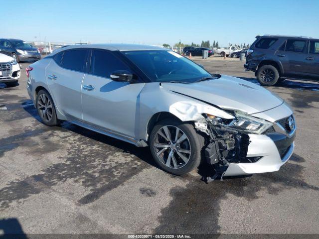  Salvage Nissan Maxima