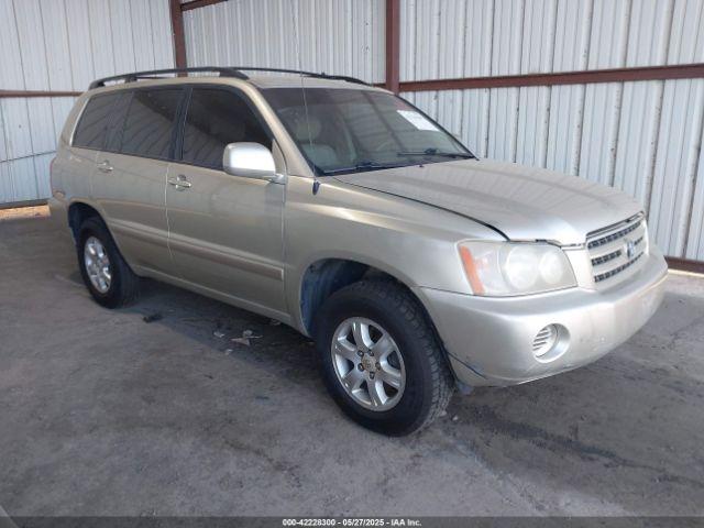  Salvage Toyota Highlander