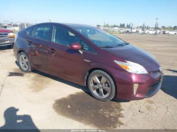 Salvage Toyota Prius