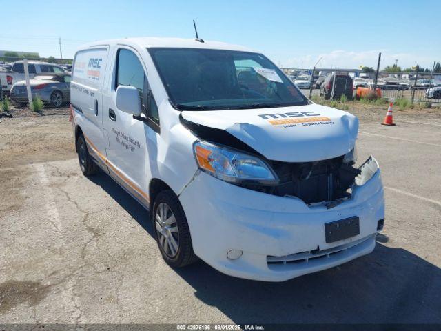  Salvage Nissan Nv