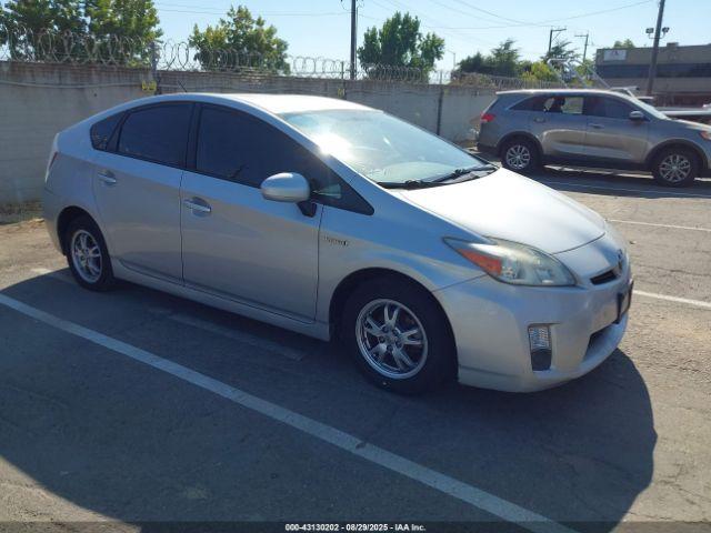  Salvage Toyota Prius