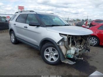  Salvage Ford Explorer