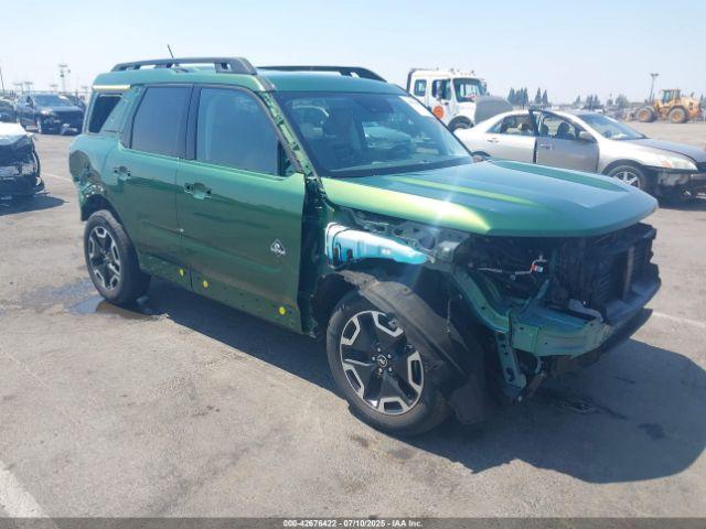  Salvage Ford Bronco