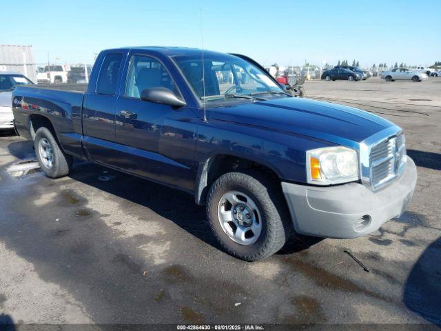  Salvage Dodge Dakota