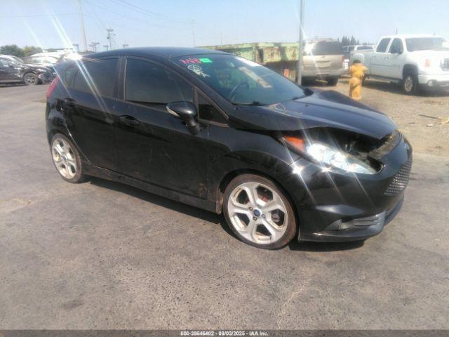  Salvage Ford Fiesta