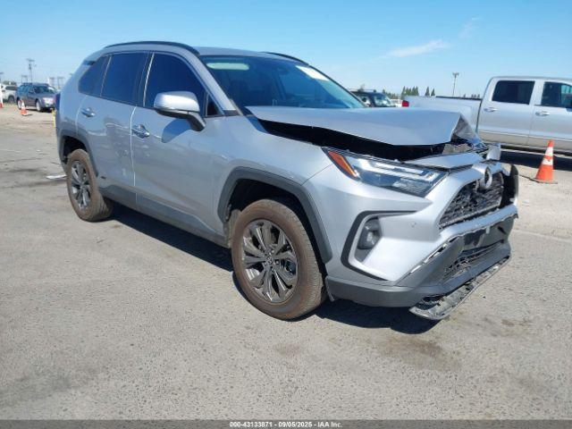  Salvage Toyota RAV4