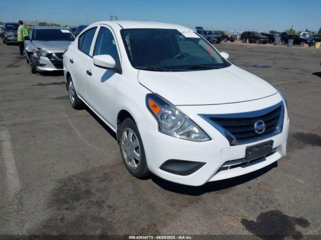  Salvage Nissan Versa