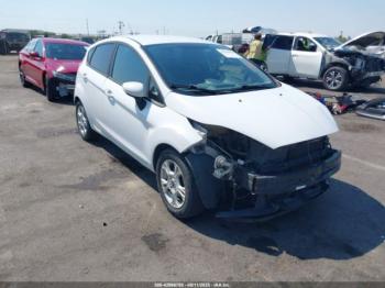  Salvage Ford Fiesta