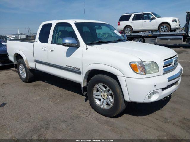  Salvage Toyota Tundra