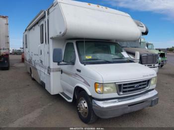  Salvage Winnebago Minnie Winnie