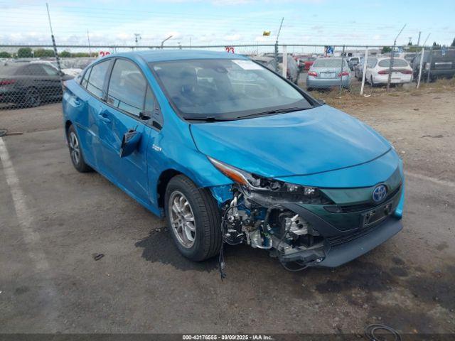  Salvage Toyota Prius Prime