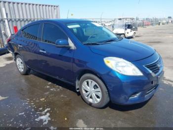 Salvage Nissan Versa