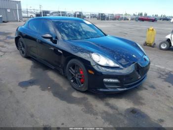  Salvage Porsche Panamera