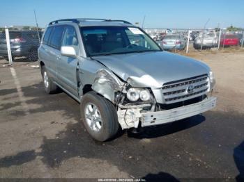  Salvage Toyota Highlander
