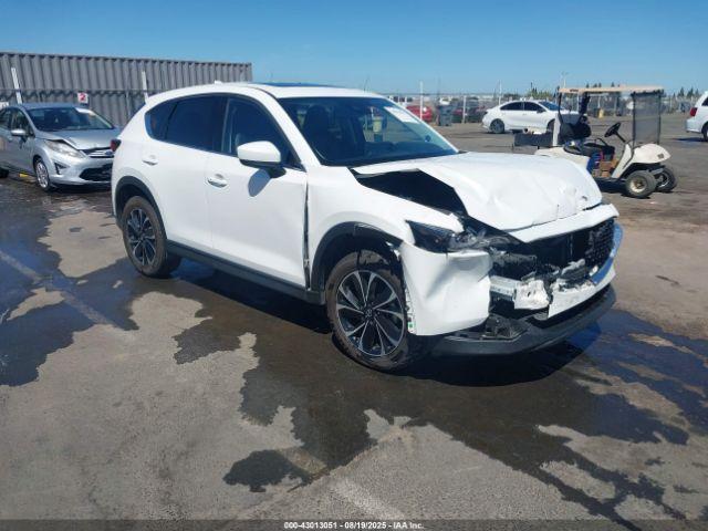  Salvage Mazda Cx