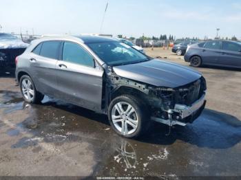  Salvage Mercedes-Benz GLA
