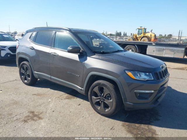  Salvage Jeep Compass