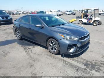 Salvage Kia Forte