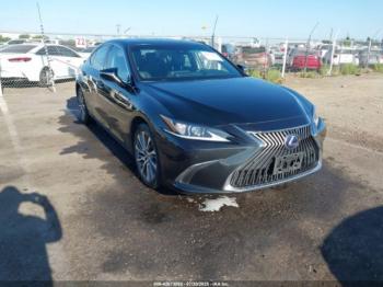  Salvage Lexus Es