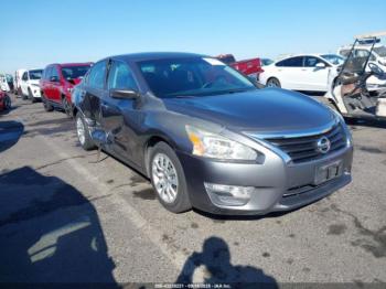  Salvage Nissan Altima