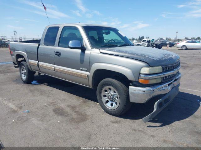  Salvage Chevrolet Silverado 1500
