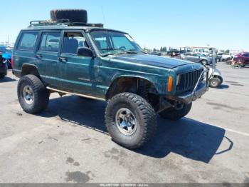  Salvage Jeep Cherokee