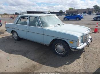  Salvage Mercedes-Benz 220d