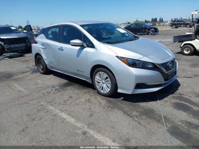  Salvage Nissan LEAF