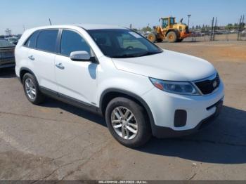  Salvage Kia Sorento