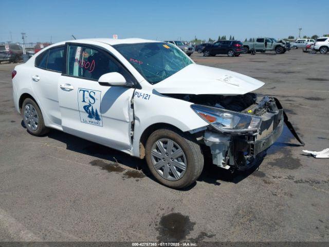 Salvage Kia Rio