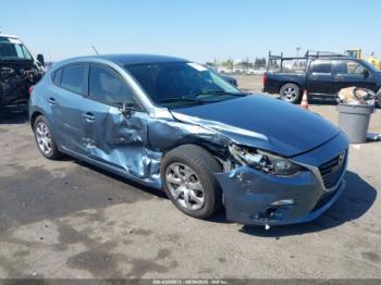  Salvage Mazda Mazda3