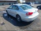 Volkswagen Passat 2.5l S Image 5