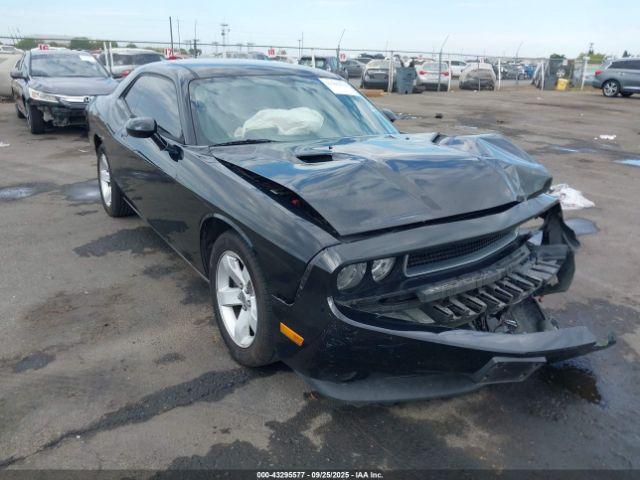  Salvage Dodge Challenger