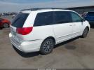 Toyota Sienna Le Image 7