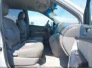 Toyota Sienna Le Image 8