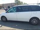 Toyota Sienna Le Image 2