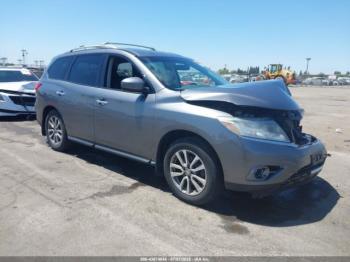  Salvage Nissan Pathfinder