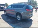 Chrysler Pacifica Touring L Image 5