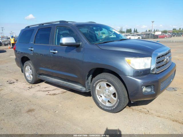  Salvage Toyota Sequoia