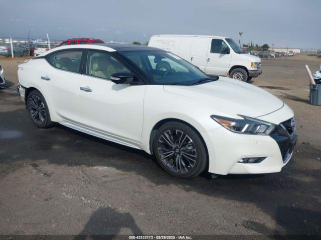  Salvage Nissan Maxima