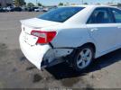 Toyota Camry Se Image 9