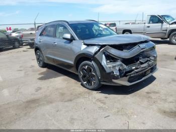  Salvage Kia Niro
