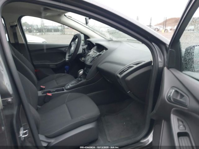 Ford Focus S Image 2